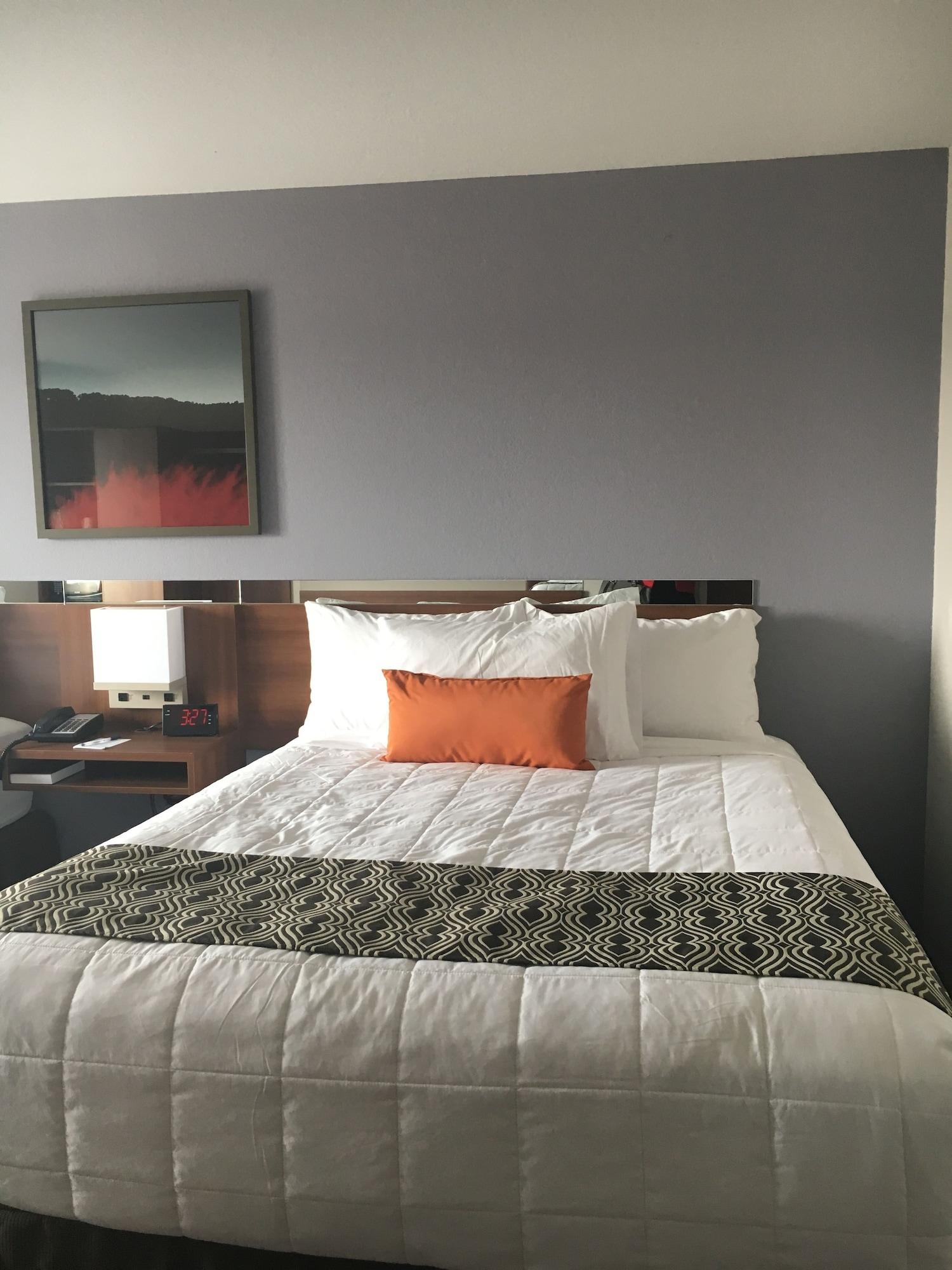 Microtel Inn & Suites By Wyndham Niagara Falls Esterno foto