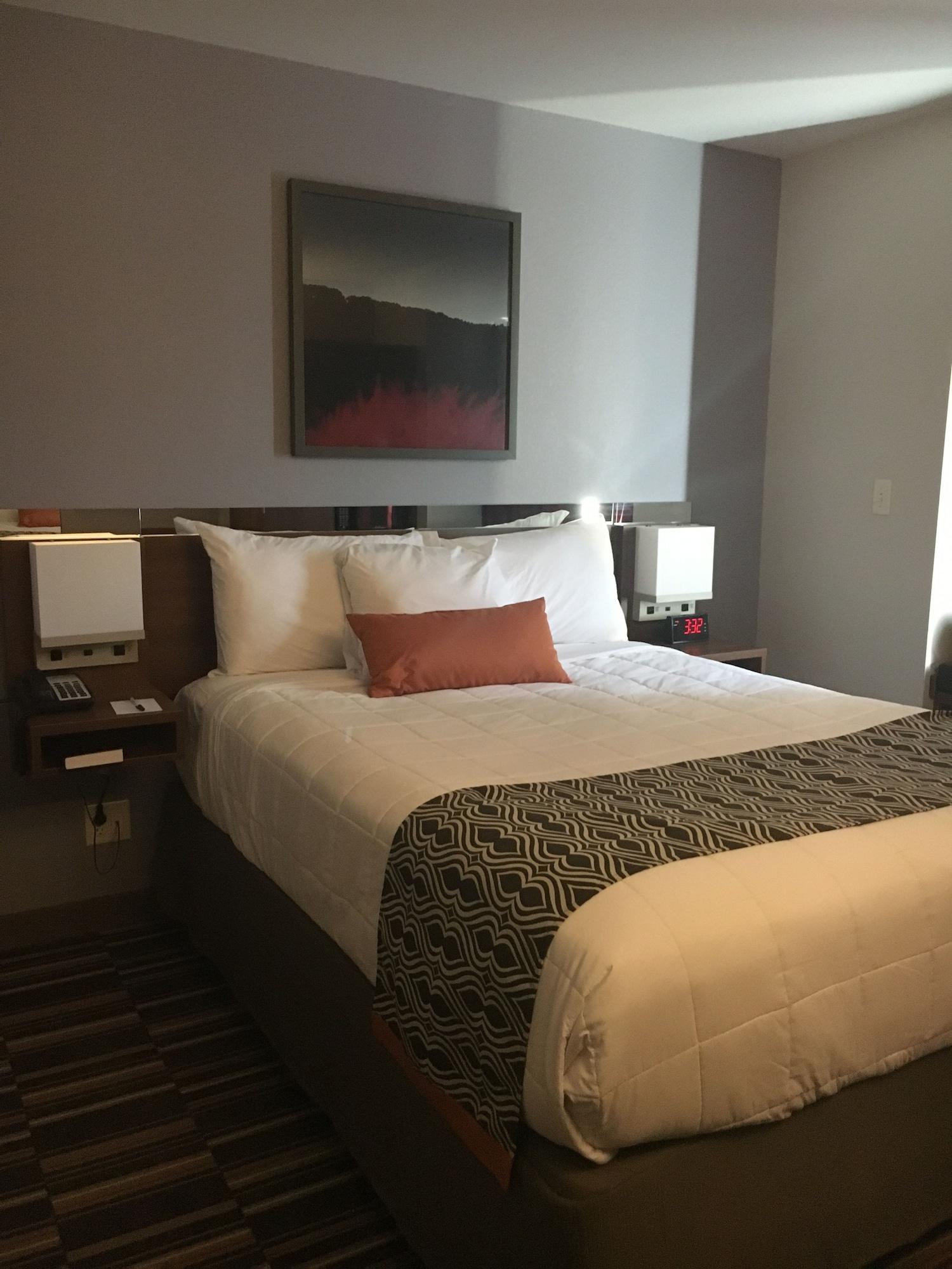 Microtel Inn & Suites By Wyndham Niagara Falls Esterno foto