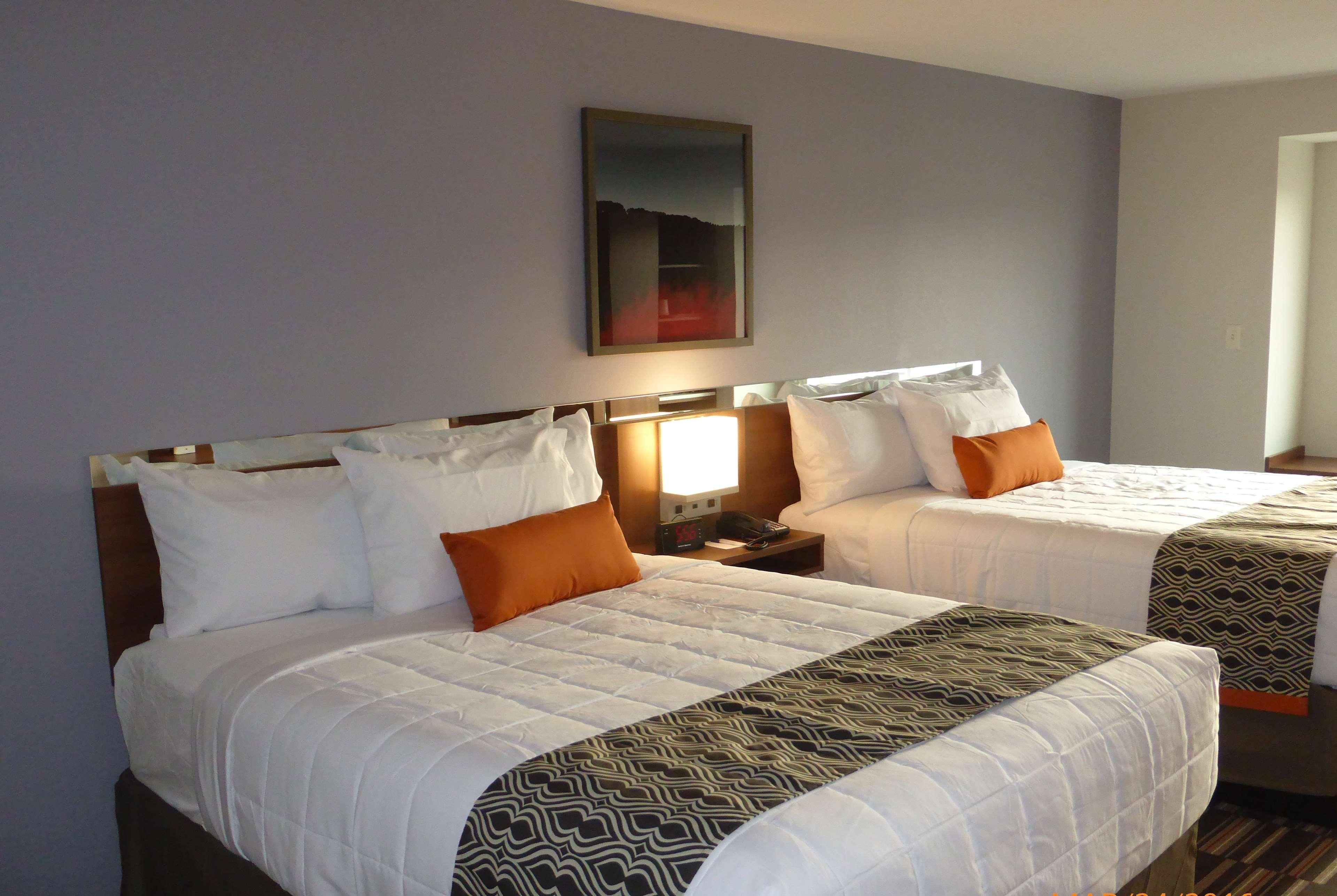 Microtel Inn & Suites By Wyndham Niagara Falls Esterno foto