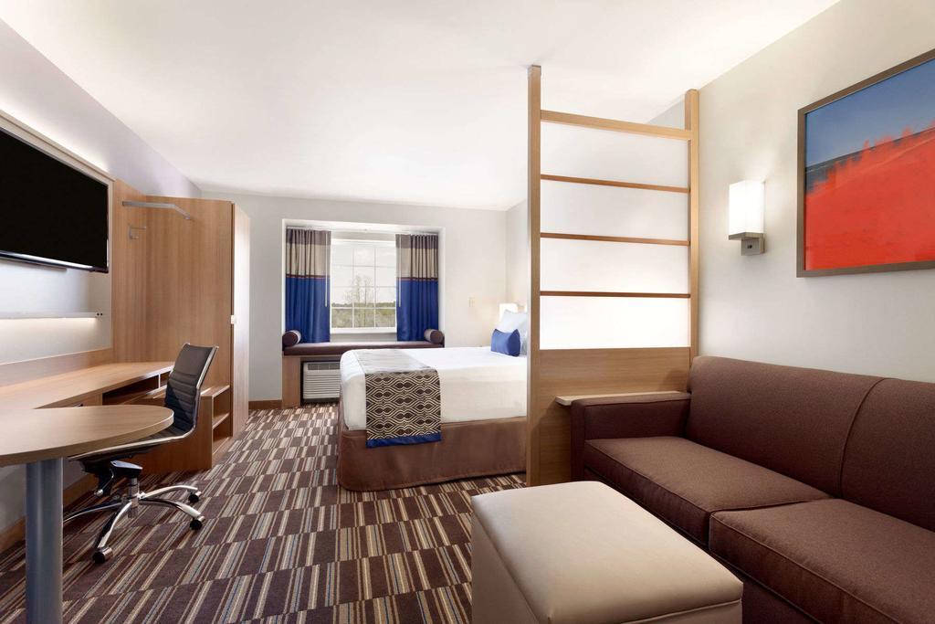 Microtel Inn & Suites By Wyndham Niagara Falls Esterno foto