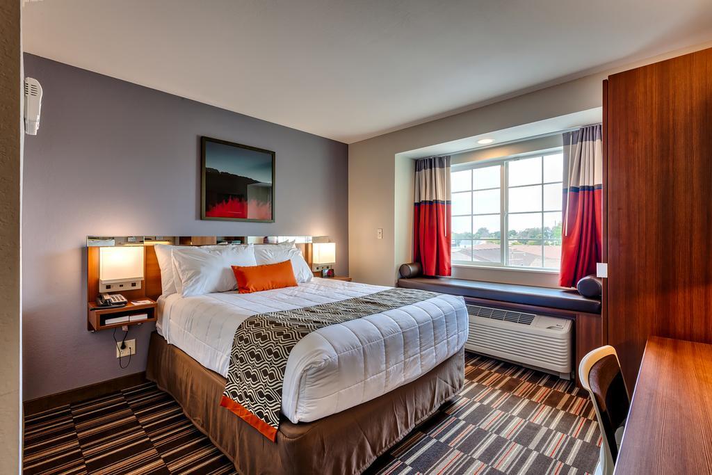Microtel Inn & Suites By Wyndham Niagara Falls Esterno foto
